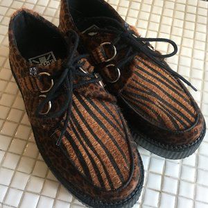 TUK vegan animal print creepers, like new — US7